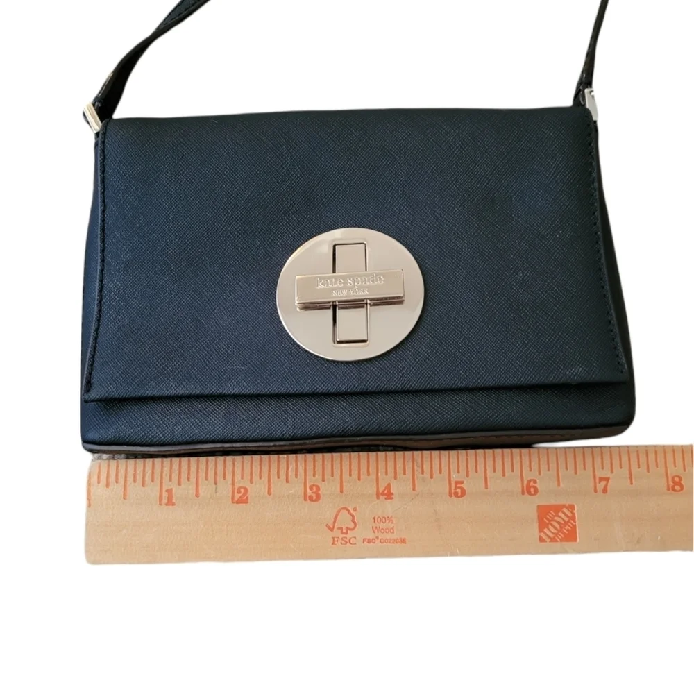 kate spade Newbury Saffiano Black Turn Lock Crossbody‎ Bag